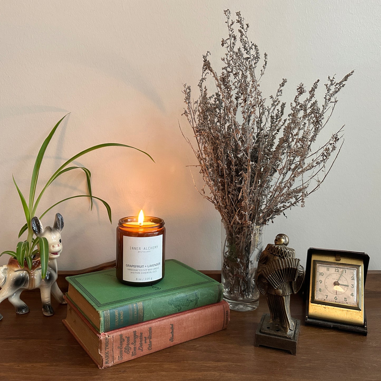 Grapefruit Lavender // Handcrafted Soy Candle // 8 oz